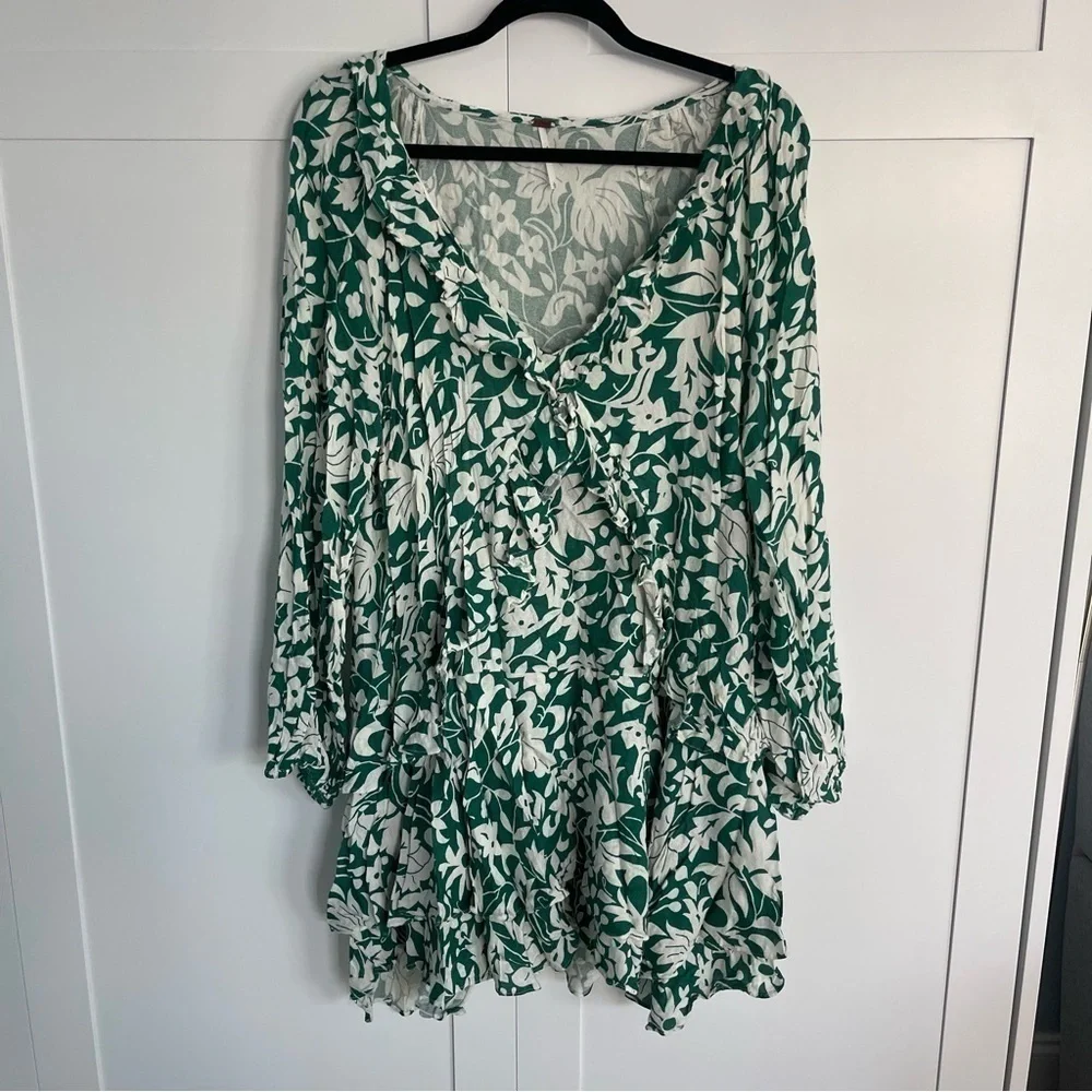 Free People Rebecca Floral Ruffle Long Sleeve Casual Green & White Mini Dress L - Picture 3 of 11